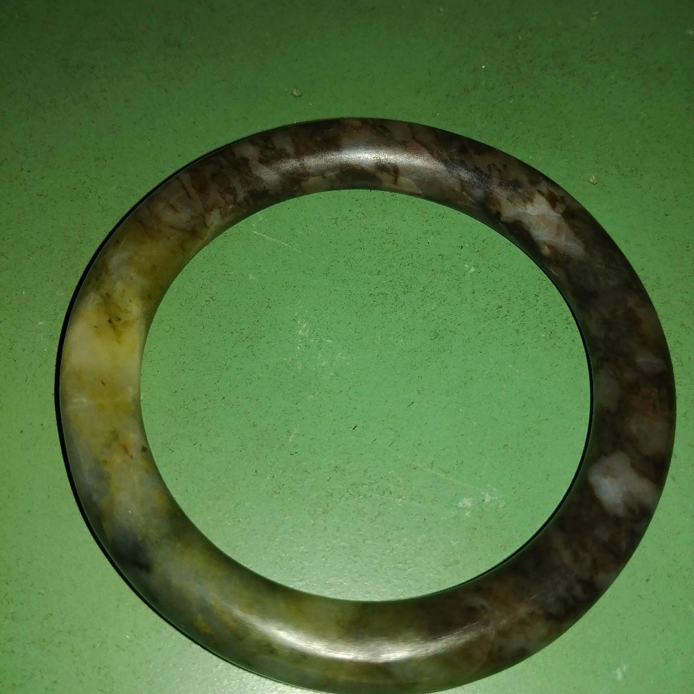 Jade bracelet and Necklace